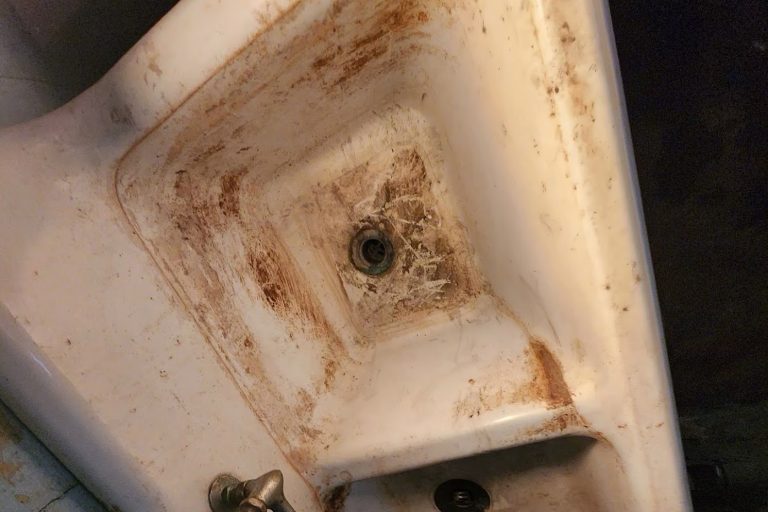 Deep Cleaning NYC: #1 Experts for a Healthy & Restored Space before foreclosure cleaning NYC by Eco Cleaning Experts LLC.