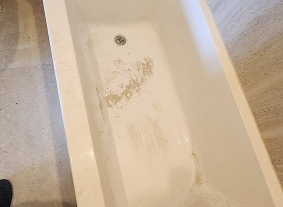 The most asked question. who is responsible for cleanup after construction. A guide for homeowners and developers.